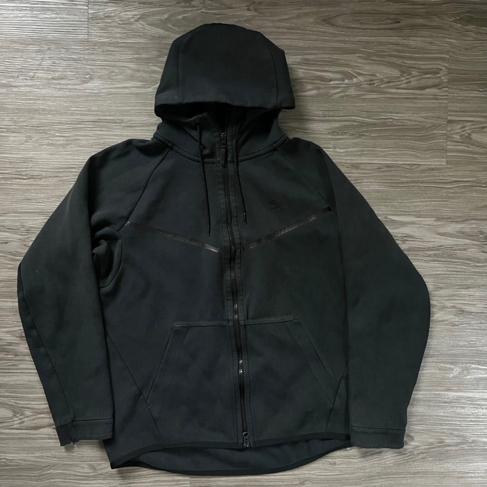 Nike Tech Fleece Full Zip Hoodie Athletic Gym Black Mens Large 805144-010